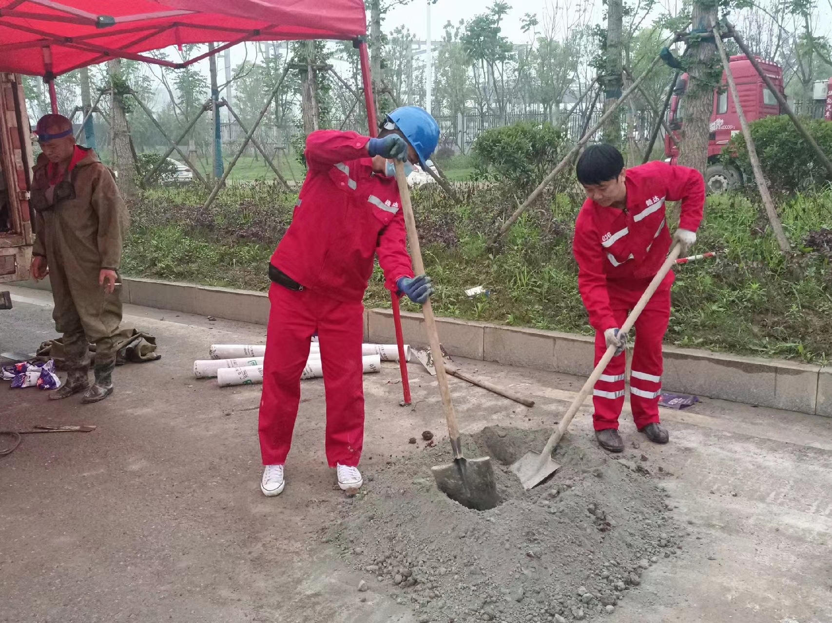 独山管道疏通哪家好】及时进行市政管道清淤